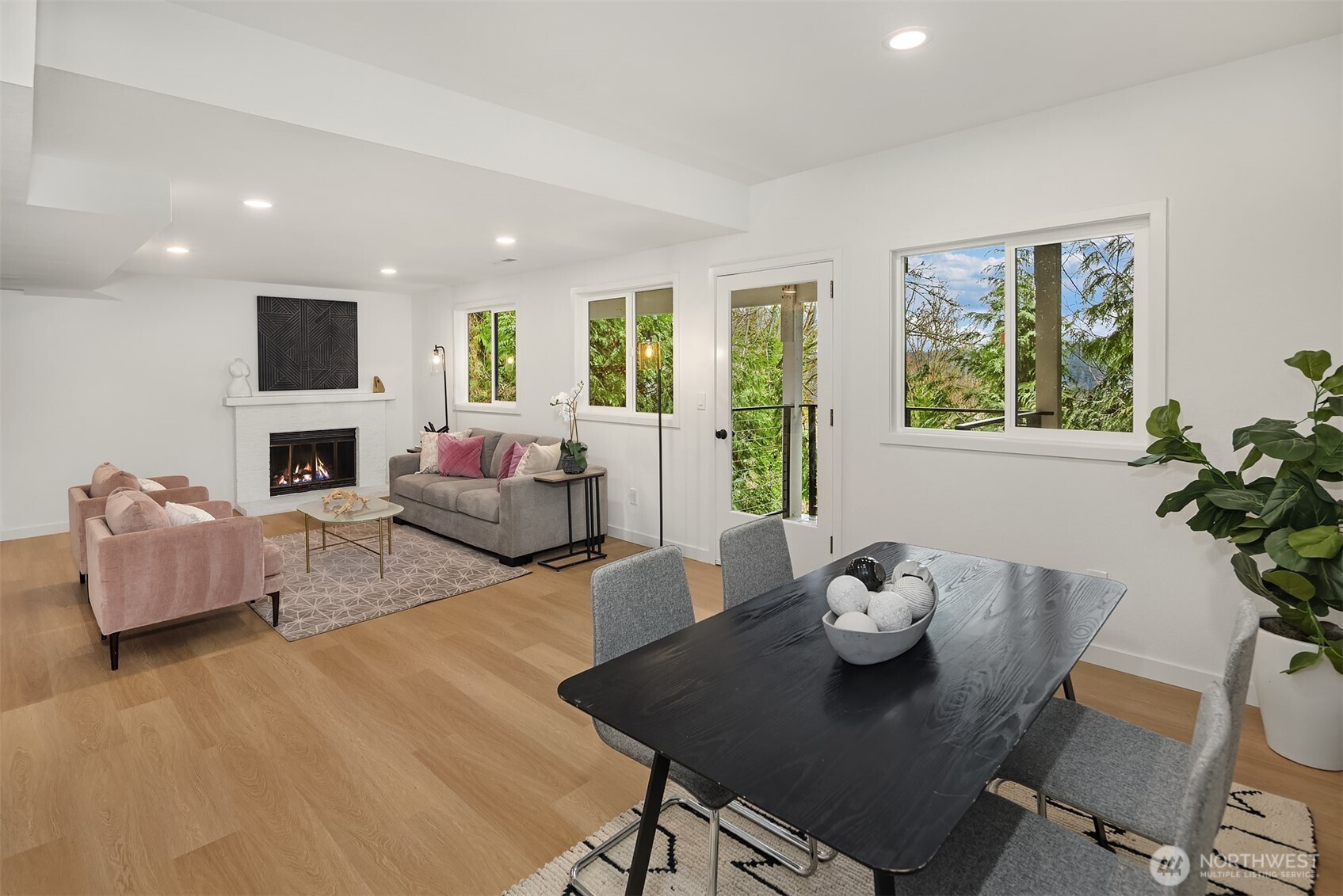 14214 Westwood Place NE Seattle WA 98125