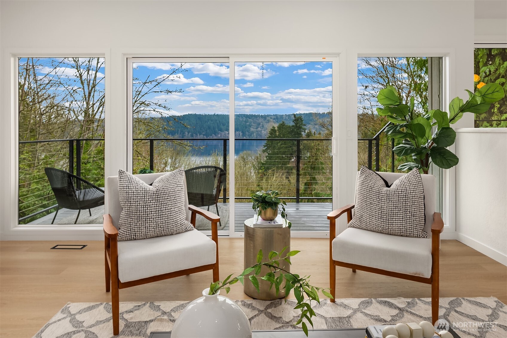 14214 Westwood Place NE Seattle WA 98125
