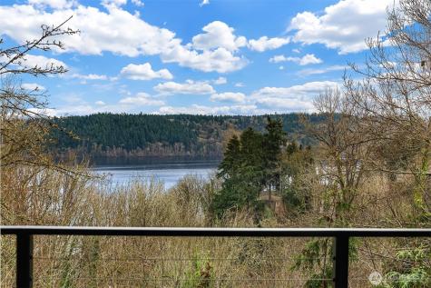 14214 Westwood Place NE Seattle WA 98125