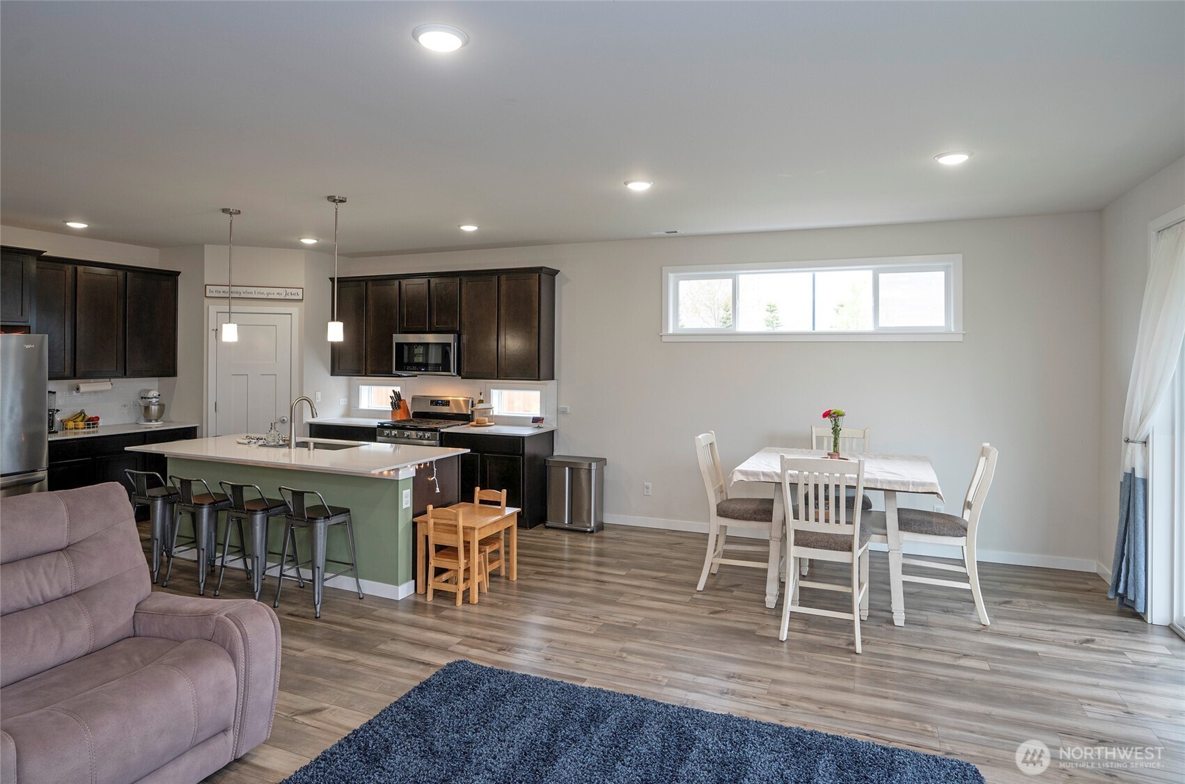 3843 SW Sylvia Court Port Orchard WA 98367