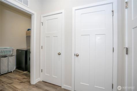 3843 SW Sylvia Court Port Orchard WA 98367