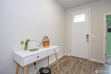 3843 SW Sylvia Court Port Orchard WA 98367