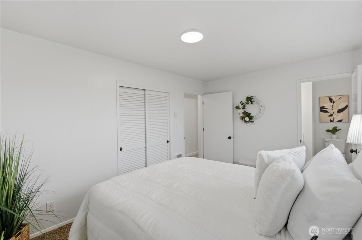 132 Green Acres Drive Castle Rock WA 98611