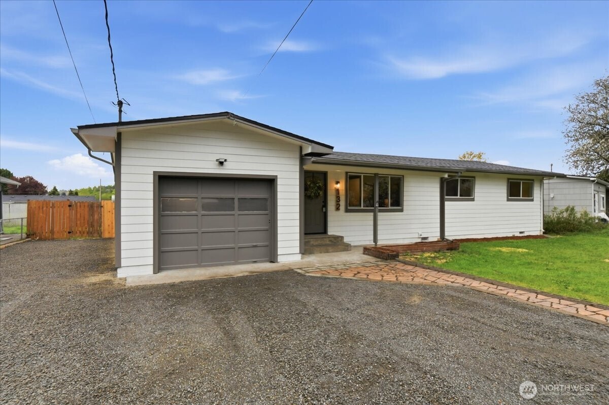 132 Green Acres Drive Castle Rock WA 98611