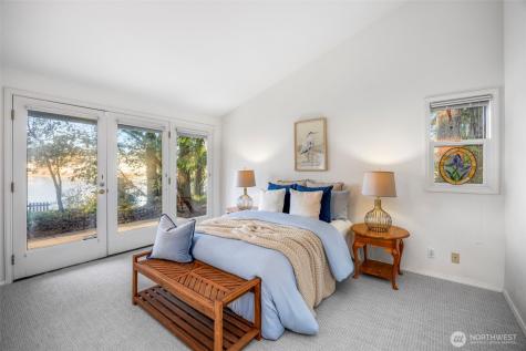 16273 Reitan Road NE Bainbridge Island WA 98110