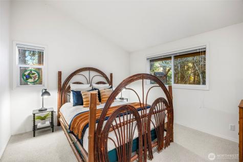 16273 Reitan Road NE Bainbridge Island WA 98110