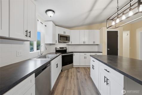 704 87th Avenue NE Lake Stevens WA 98258