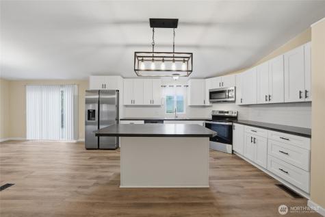 704 87th Avenue NE Lake Stevens WA 98258