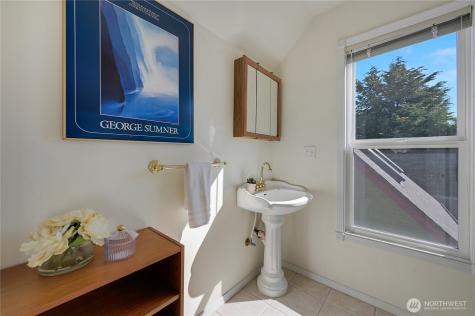 2212 Sheridan Street Port Townsend WA 98368