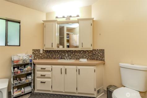 3411 28 Street Court E Tacoma WA 98443