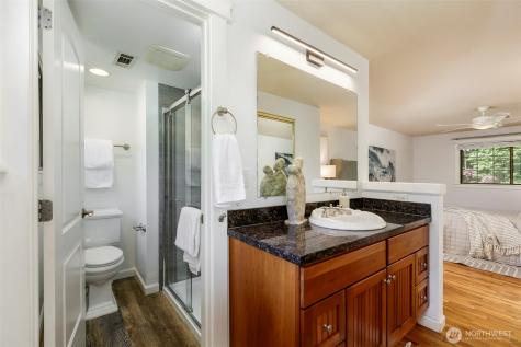 4434 137th Avenue NE Bellevue WA 98005