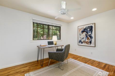4434 137th Avenue NE Bellevue WA 98005