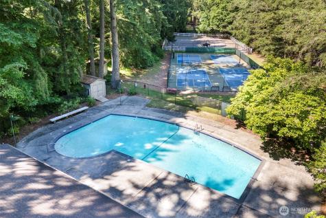 4434 137th Avenue NE Bellevue WA 98005