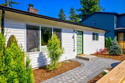12534 5th Seattle WA 98125