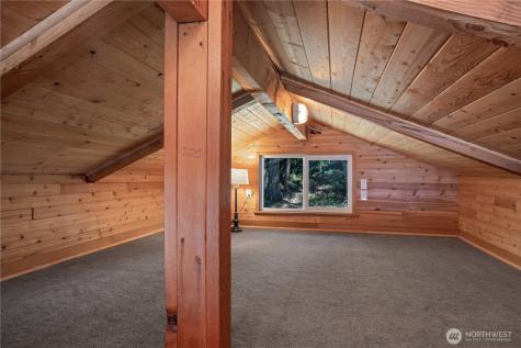 108 Herron Lane NW Lakebay WA 98349