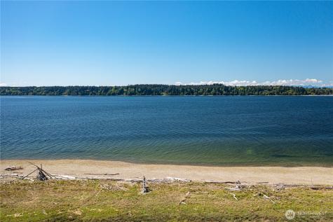 108 Herron Lane NW Lakebay WA 98349