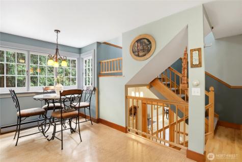 7400 Island Center Road NE Bainbridge Island WA 98110