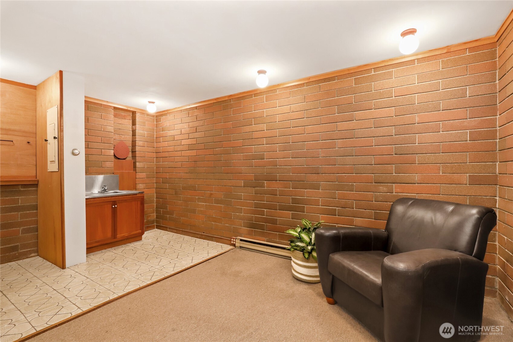 7400 Island Center Road NE Bainbridge Island WA 98110