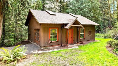 7400 Island Center Road NE Bainbridge Island WA 98110