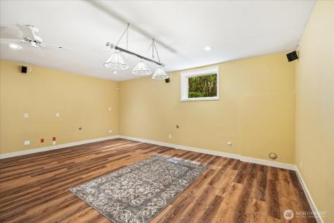 3717 Olympic Boulevard W University Place WA 98466