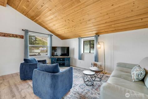 3740 Paradise Bay Road Port Ludlow WA 98365