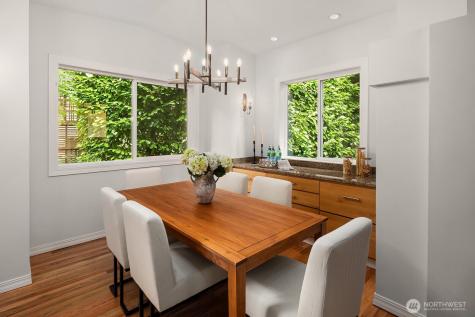 909 110th Avenue SE Bellevue WA 98004