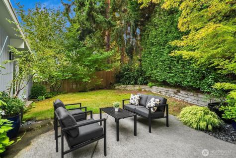 909 110th Avenue SE Bellevue WA 98004