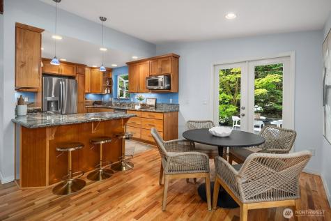 909 110th Avenue SE Bellevue WA 98004