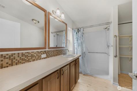 3539 SW 100th Street Seattle WA 98146