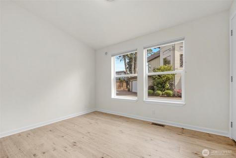 3539 SW 100th Street Seattle WA 98146