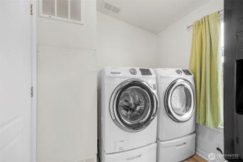 3539 SW 100th Street Seattle WA 98146