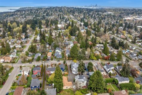 3539 SW 100th Street Seattle WA 98146