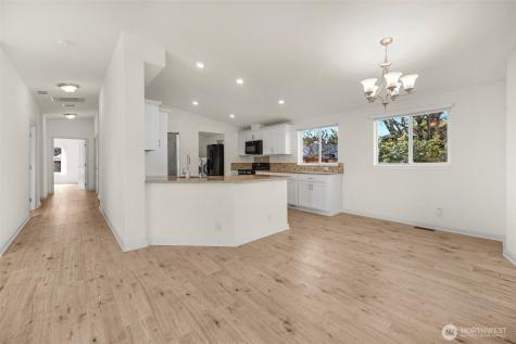 3539 SW 100th Street Seattle WA 98146