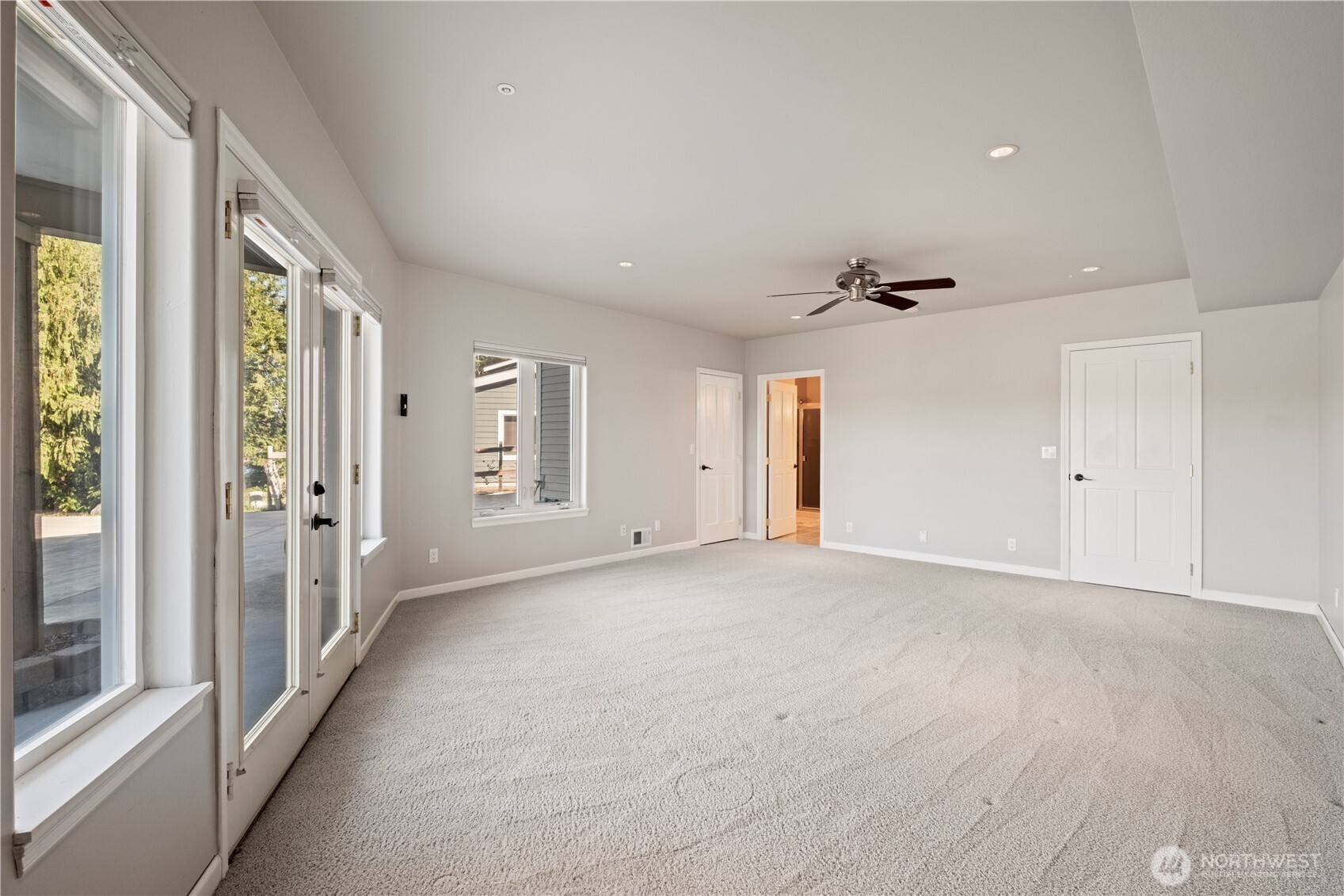 402 3rd Lane Fox Island WA 98333