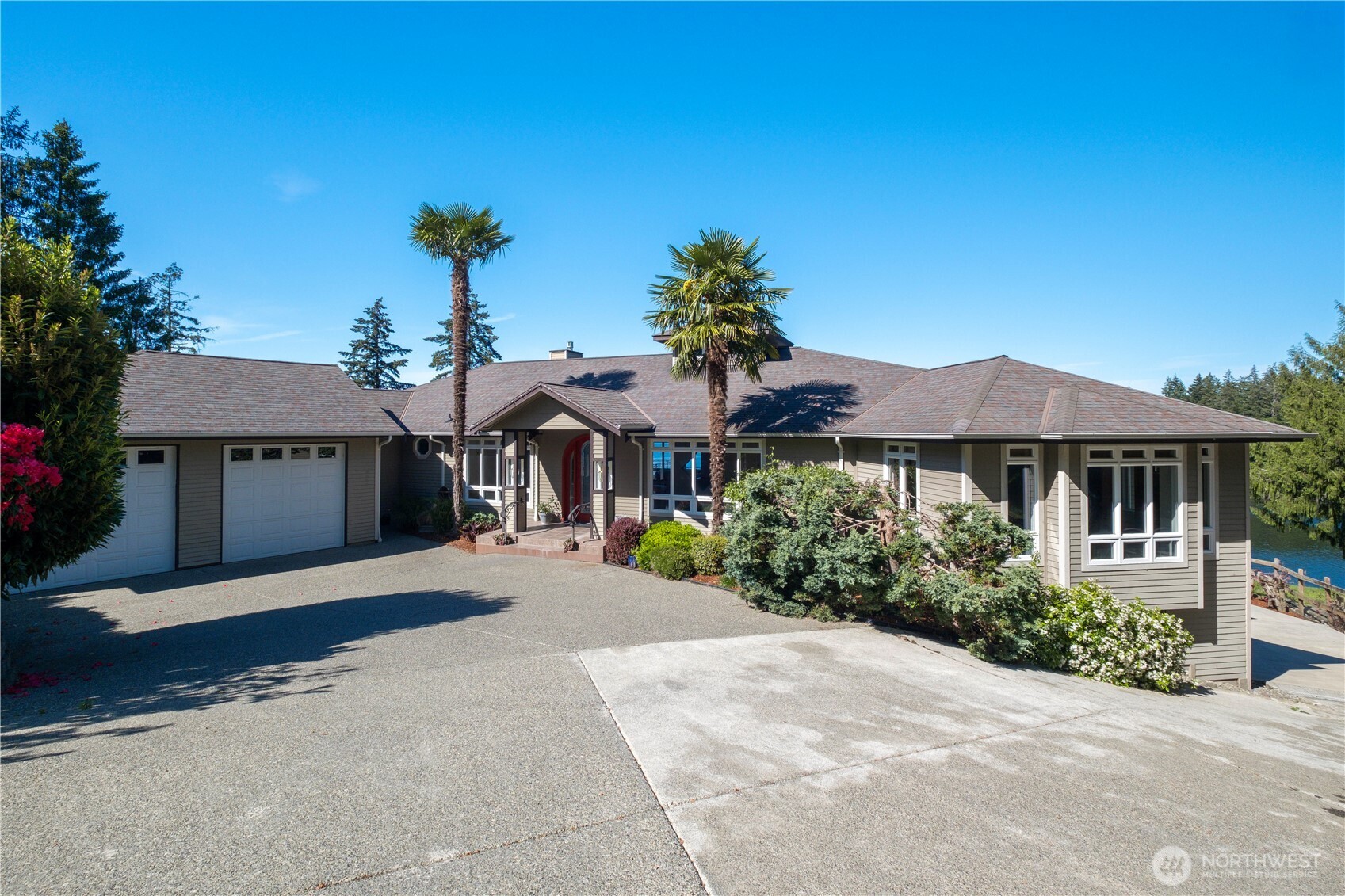 402 3rd Lane Fox Island WA 98333