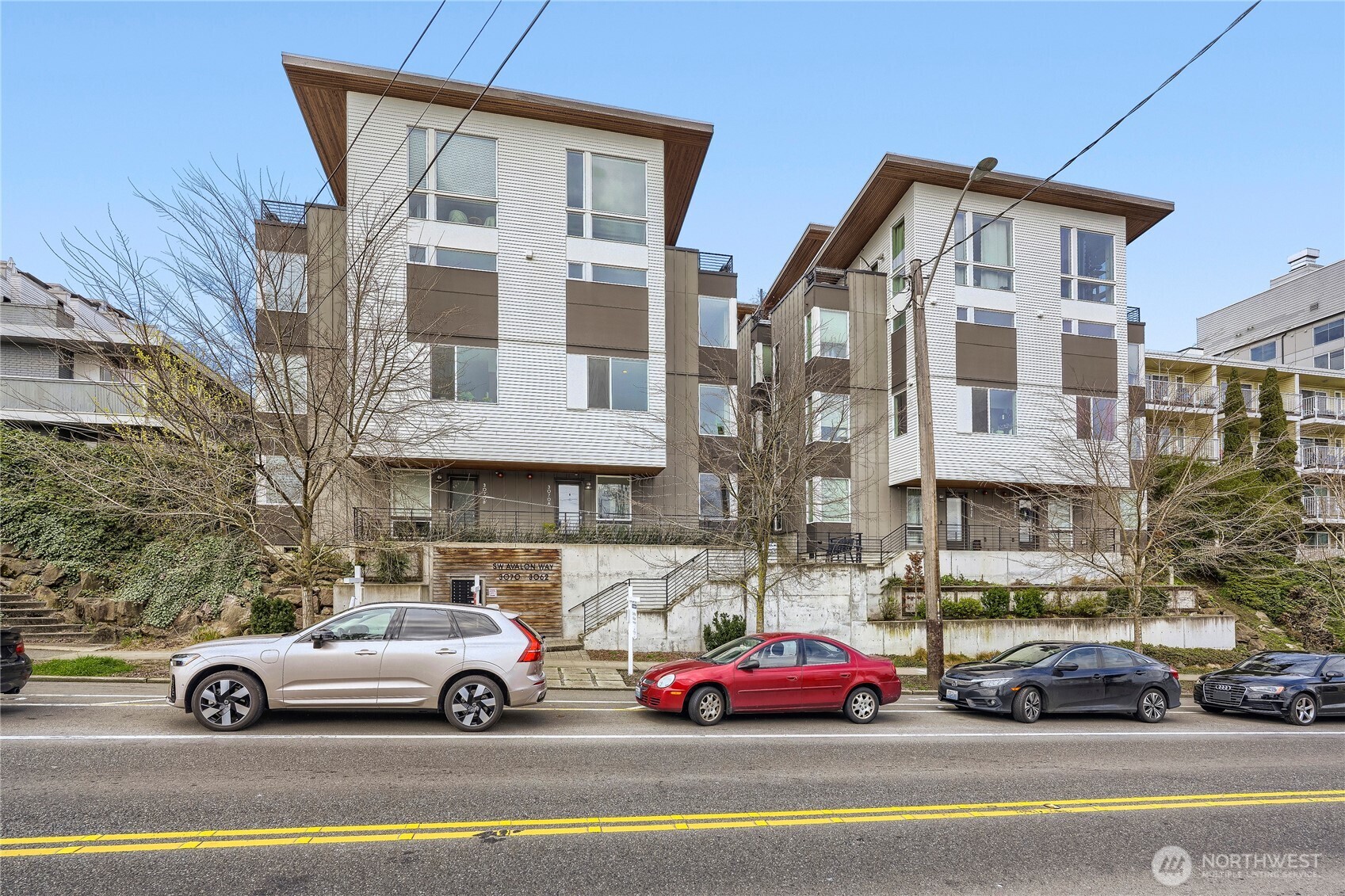 3070 SW Avalon Way Seattle WA 98126