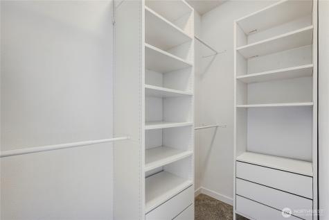 3070 SW Avalon Way Seattle WA 98126