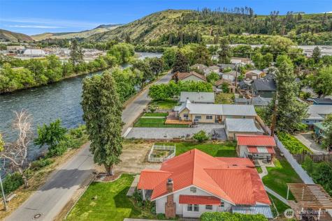 115 Riverfront Drive Cashmere WA 98815
