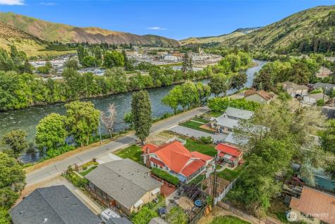 115 Riverfront Drive Cashmere WA 98815