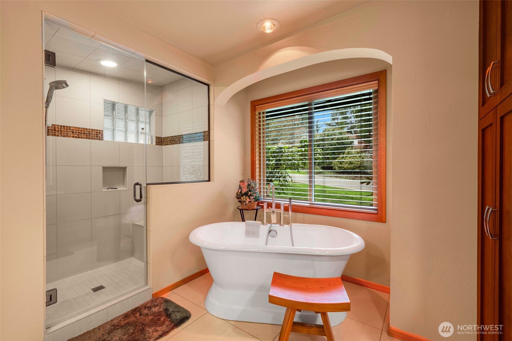 4116 205th Avenue SE Sammamish WA 98075