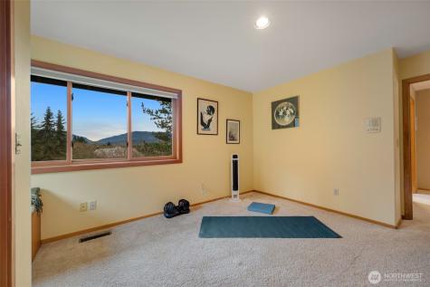 4116 205th Avenue SE Sammamish WA 98075