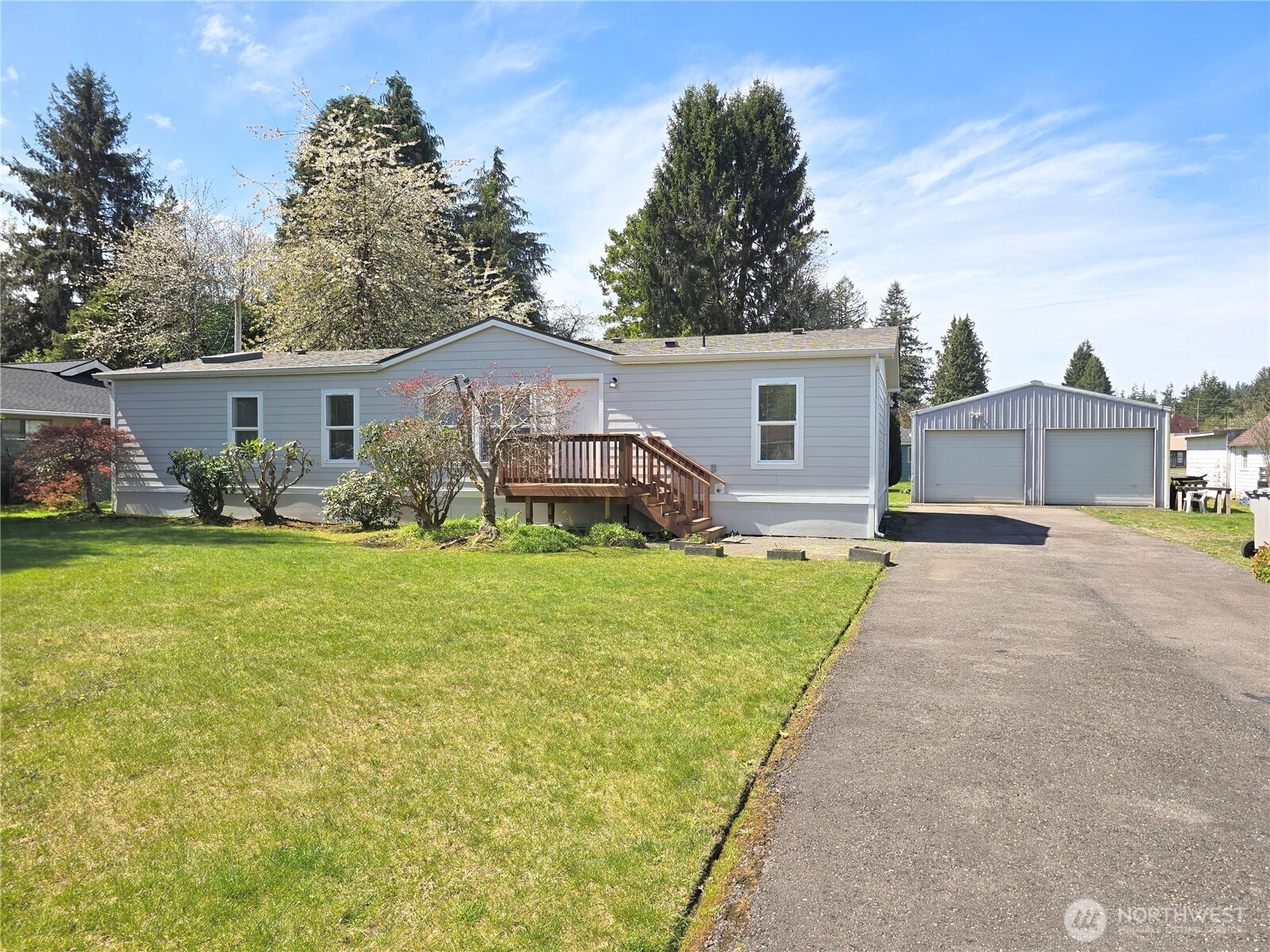 207 Old Hill Road Aberdeen WA 98520