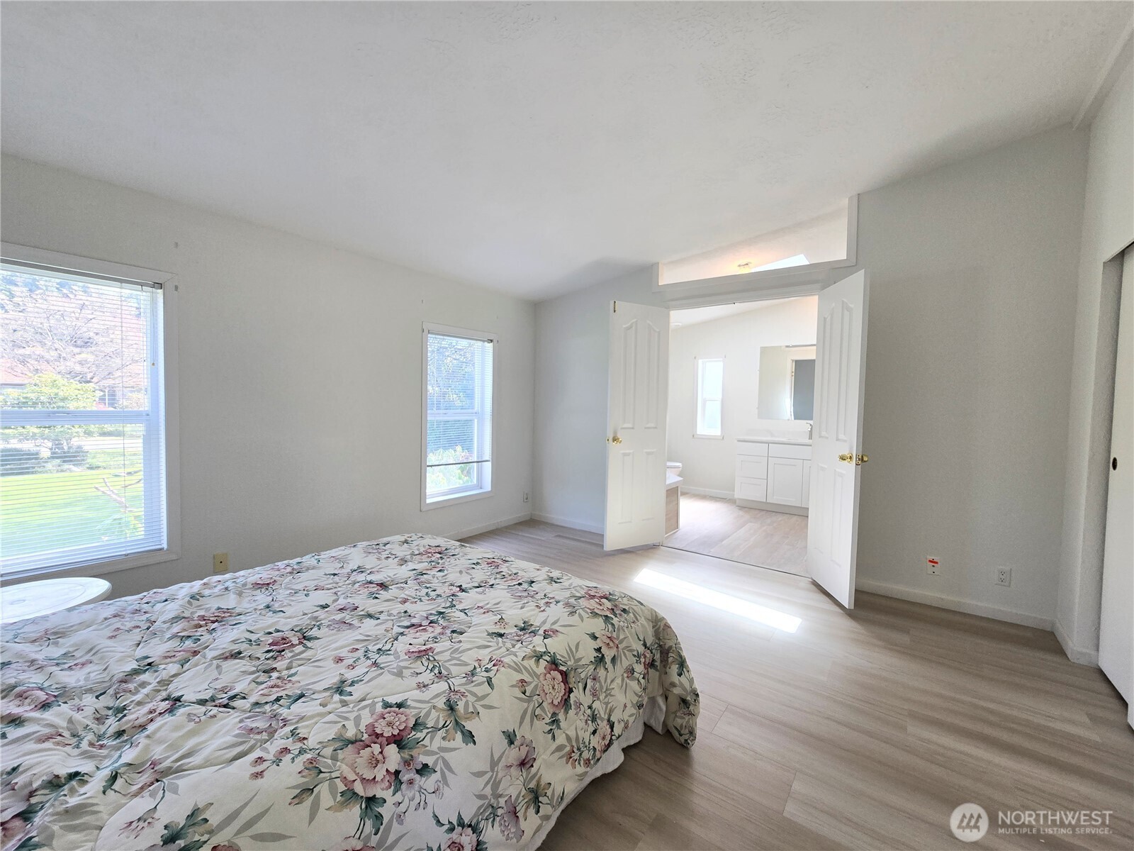 207 Old Hill Road Aberdeen WA 98520
