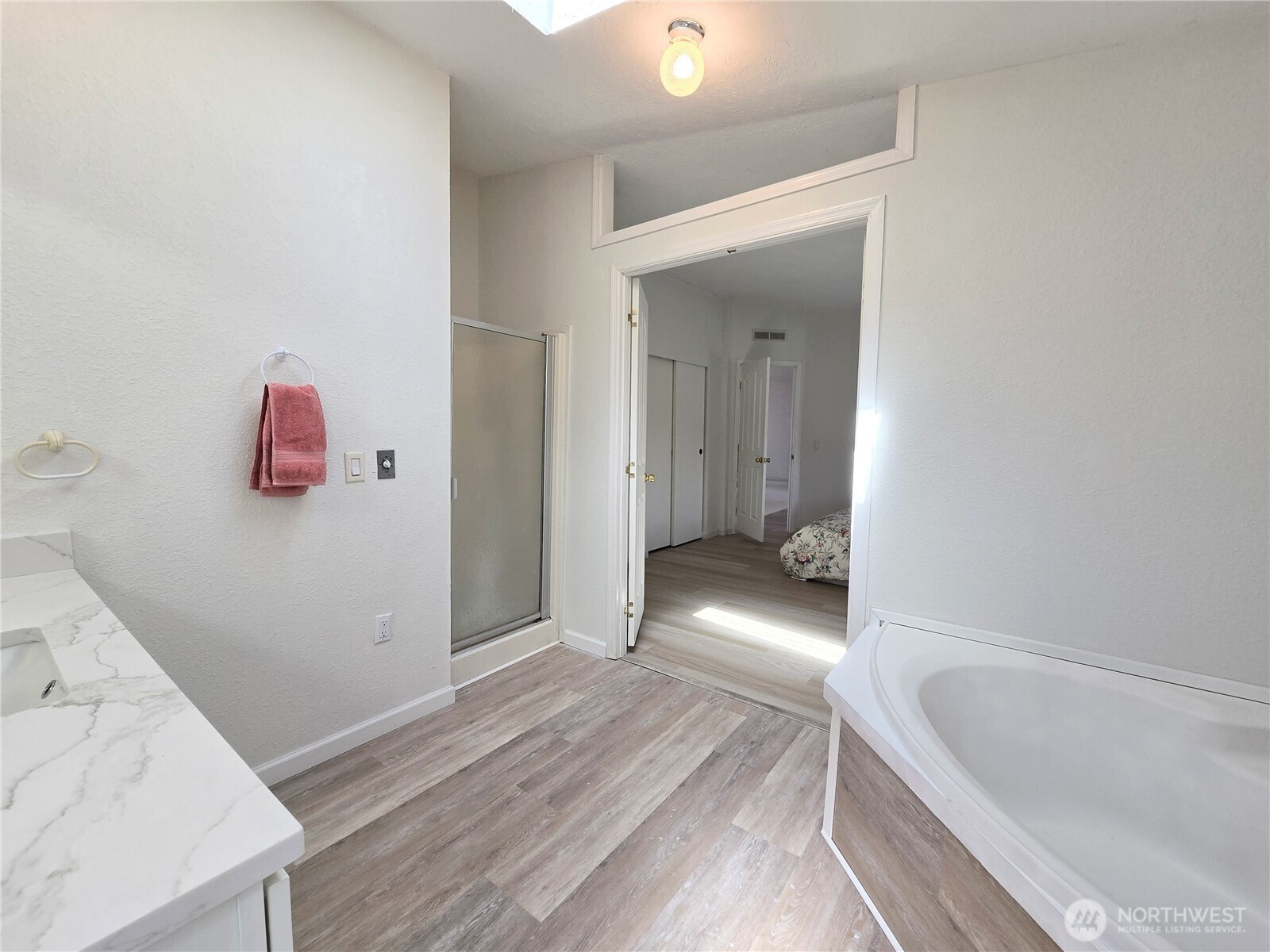 207 Old Hill Road Aberdeen WA 98520