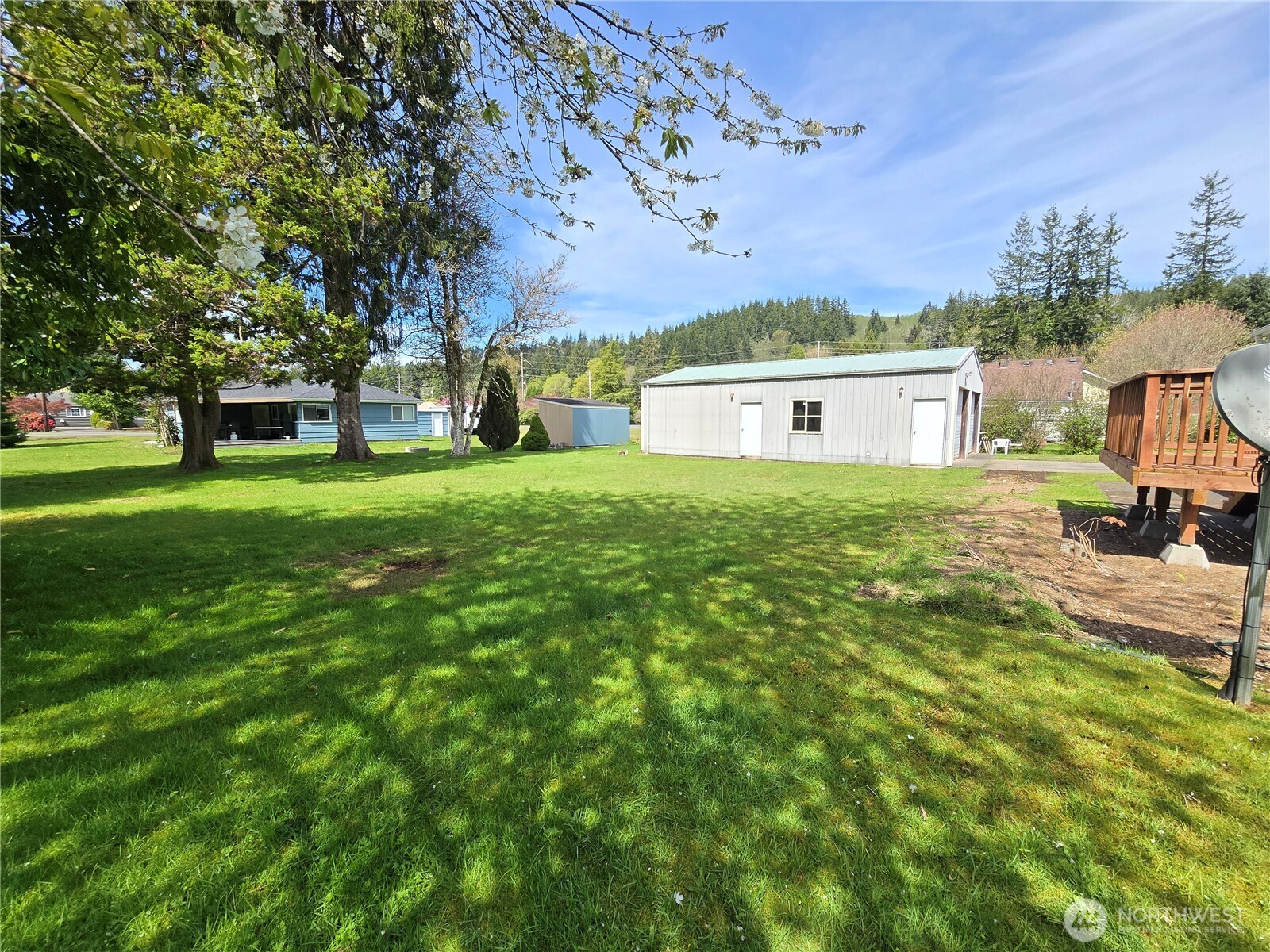 207 Old Hill Road Aberdeen WA 98520