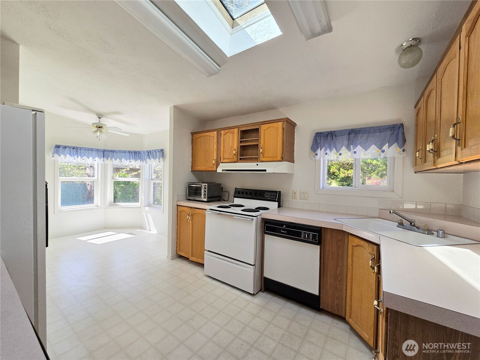 207 Old Hill Road Aberdeen WA 98520