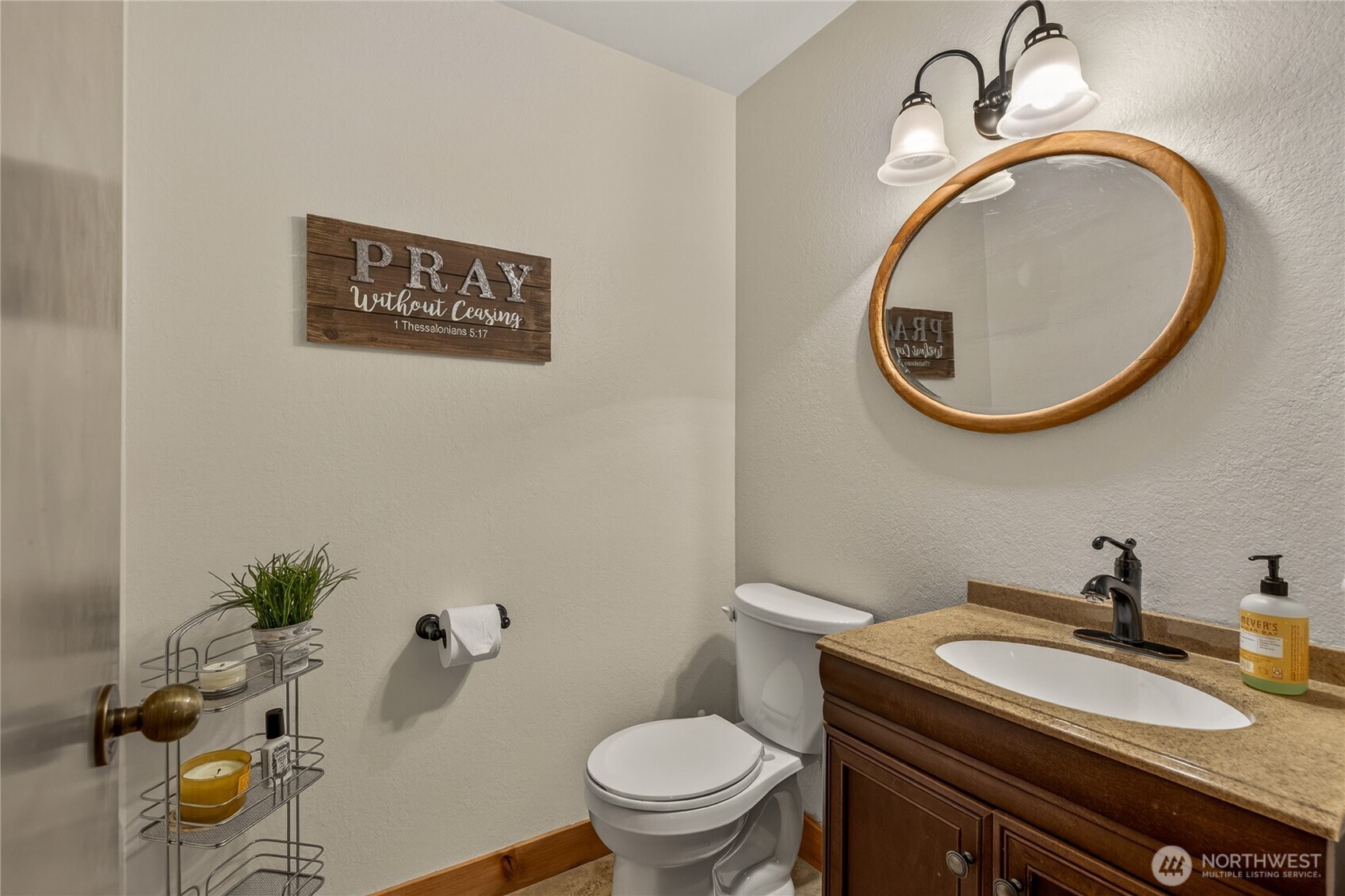 70 Alps Lane Leavenworth WA 98826