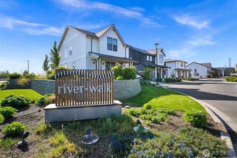 120 Skipping Stone Loop Lynden WA 98264