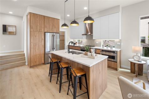 1139 NW 57th Street Seattle WA 98107