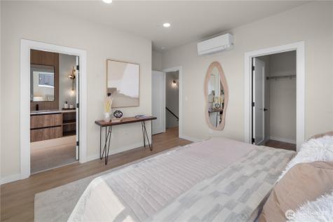 1139 NW 57th Street Seattle WA 98107